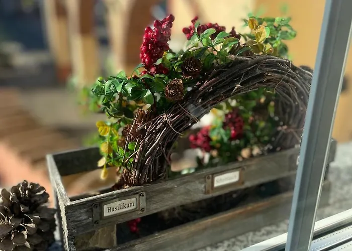 Am Keltenberg, La Stella, Bonifatiusroute Glauburg